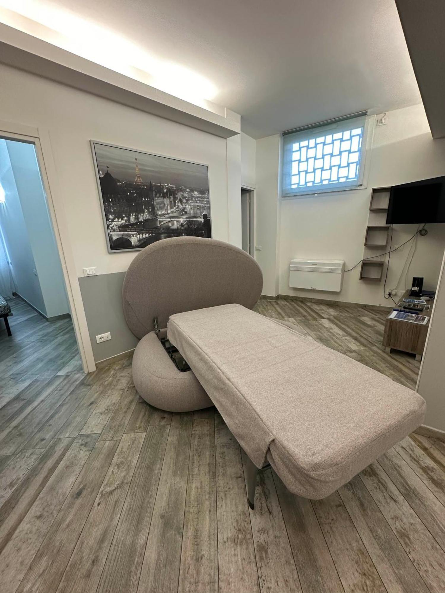 Bonbon Apartment Rovigo Bagian luar foto